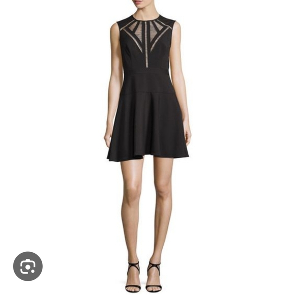 BCBGMaxAzria Aynn Trim Dress Size 4 - Picture 4 of 4